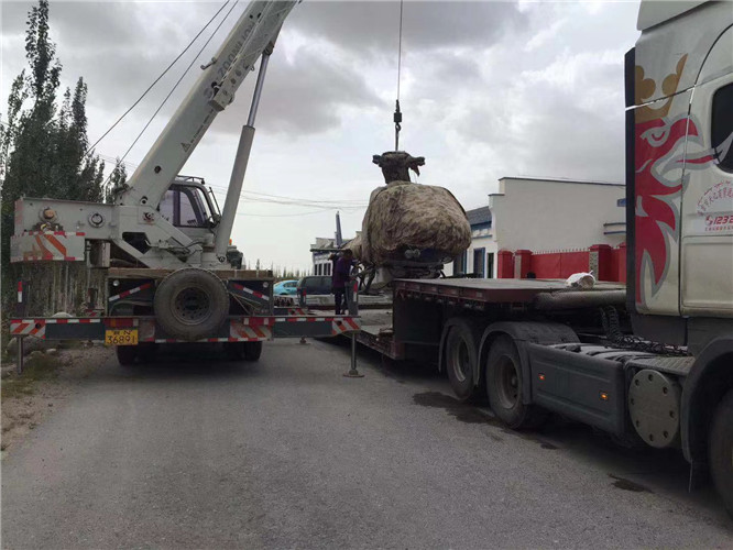 桐梓县狭窄场地（如小区、车间）适合用哪种吊车？